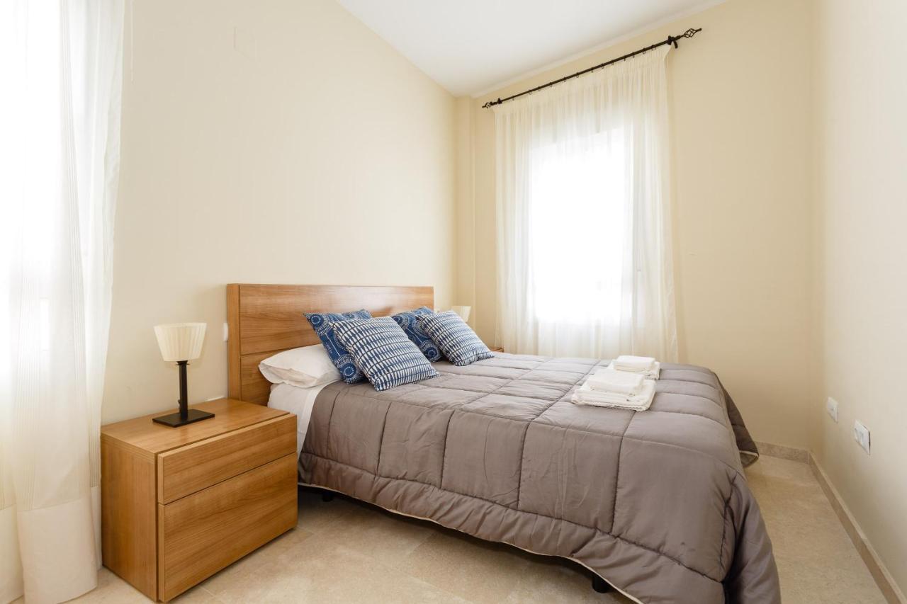Apartamento Playa Cadiz By Isa Hoteles Экстерьер фото