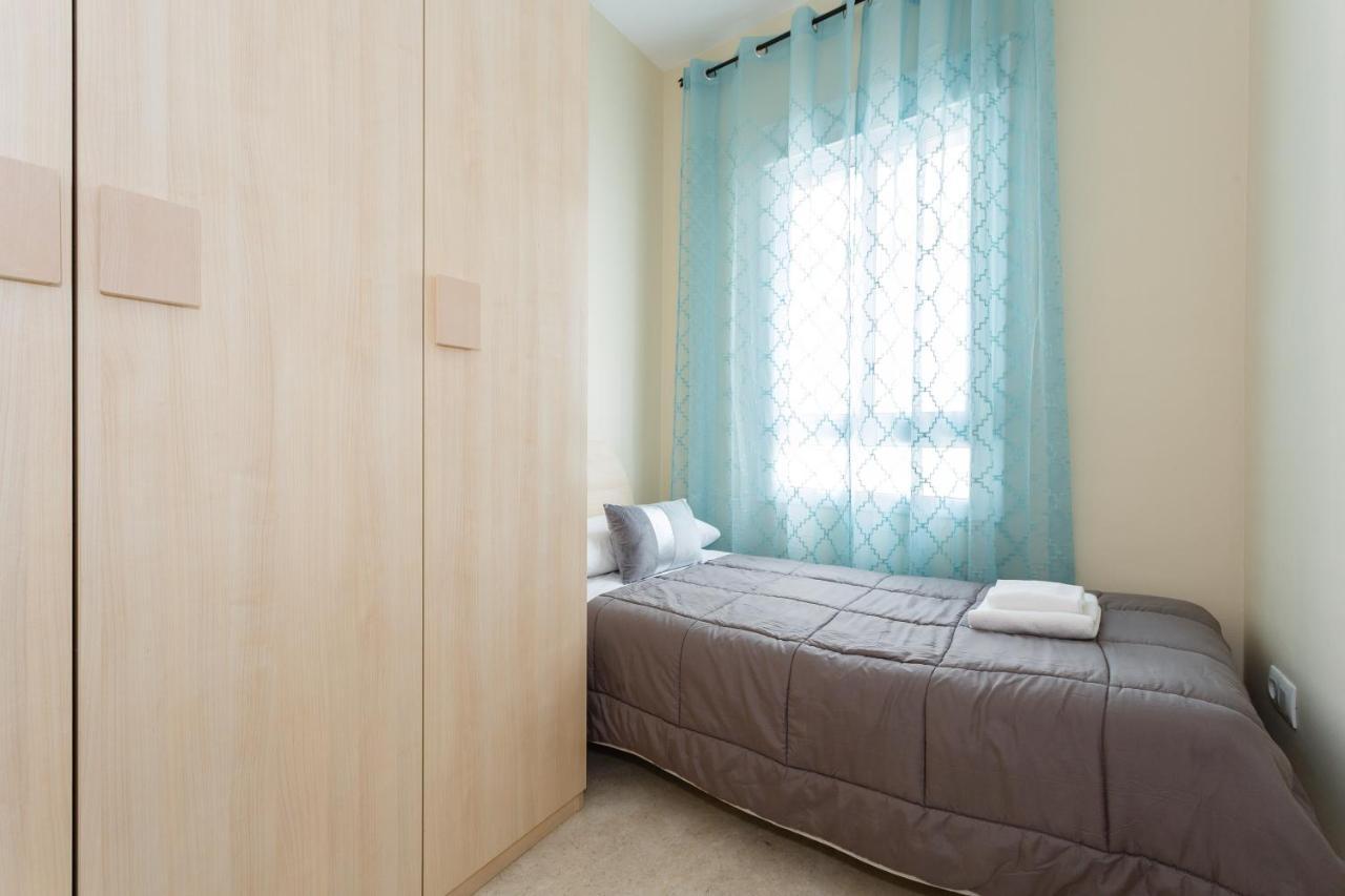 Apartamento Playa Cadiz By Isa Hoteles Экстерьер фото